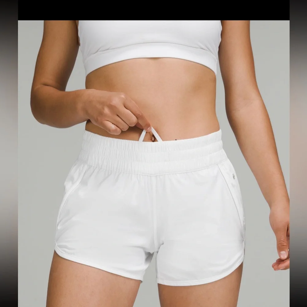 Lululemon Tracker LR short 4" Lined - Picture 5 of 7